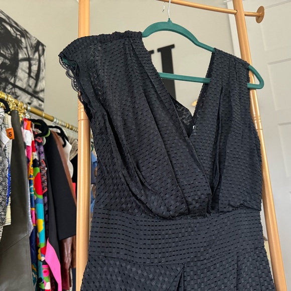 Reiss | Leonora Draped Silk Textured Mini Dress in Black Lace Detail Hidden Zip - Picture 7 of 9